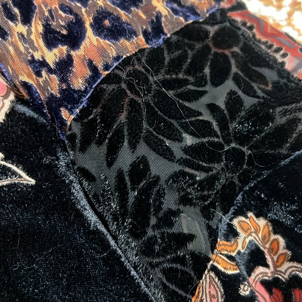 John Mark Velvet Burnout Patchwork Pattern Lady’s… - image 8